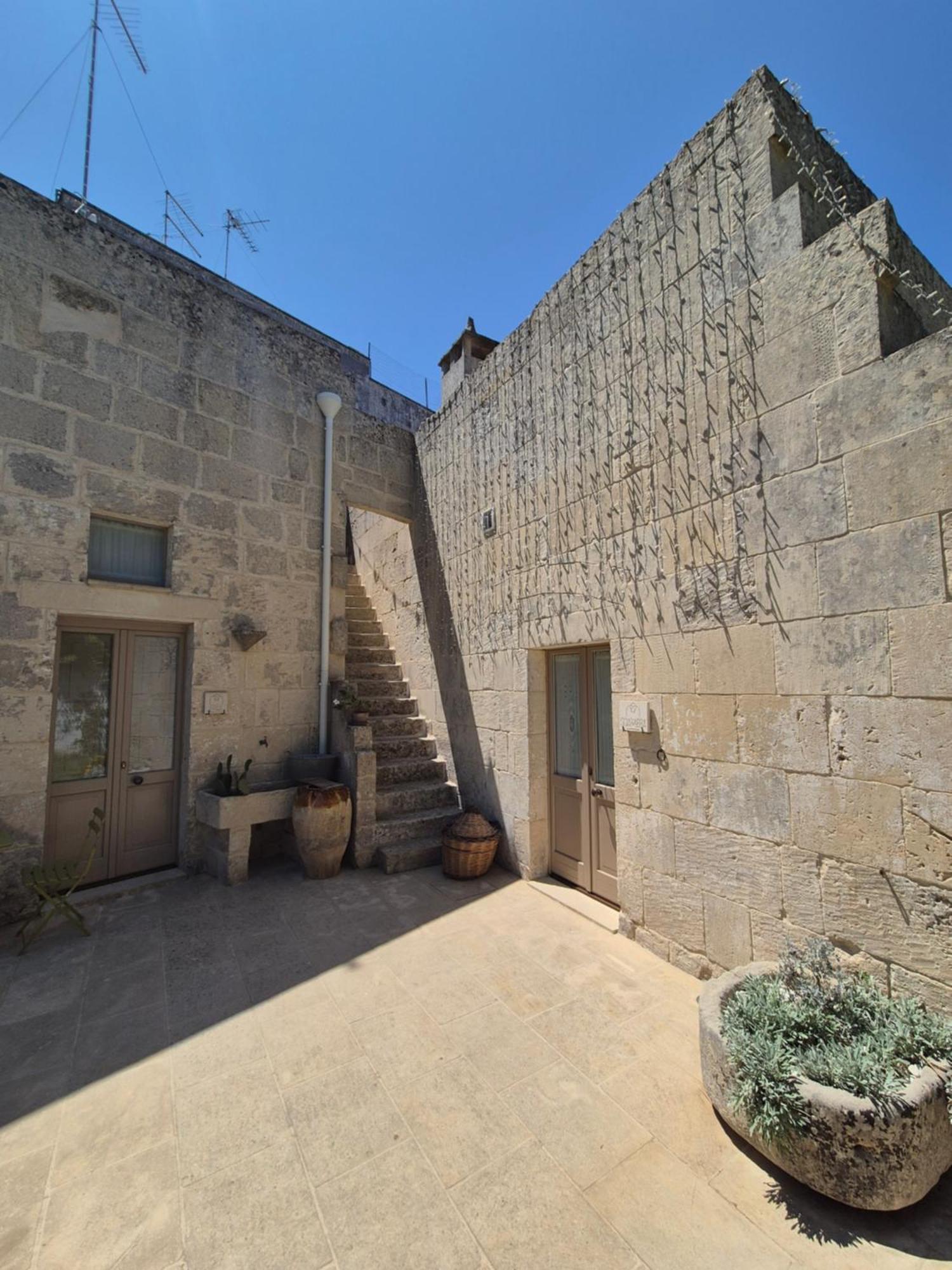 Casa Frea Dimora Storica Acomodação com café da manhã Martano Exterior foto